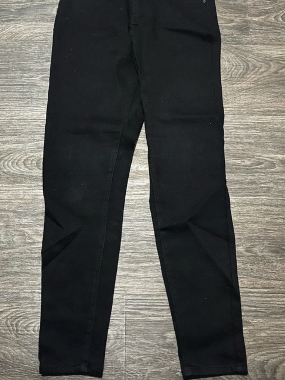 Classic Women's Black Skinny Jeans
